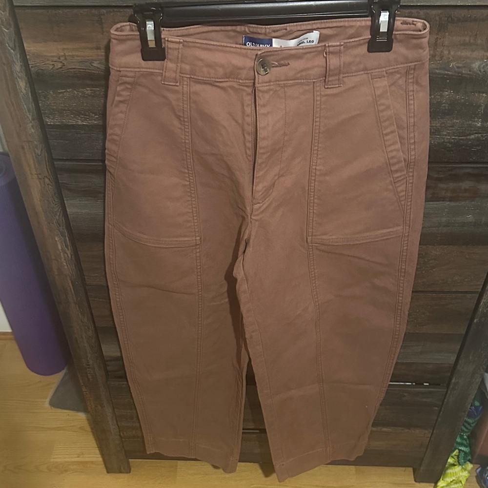 NWOT Barrel Jeans
